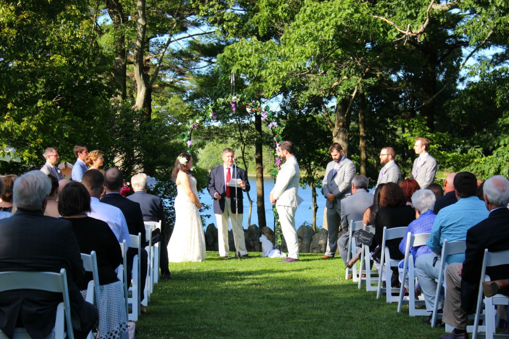 Wedding ceremony with a lakeside background!